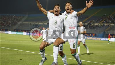 الجزائر تضع قدمًا في ربع نهائى إفريقيا بالتقدم على غينيا فى الشوط الأول (صور وفيديو)