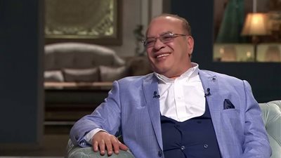 صلاح عبد الله: “الجزائر جاي ياخد البطولة بالوفاء والولاء والأداء والرجولة” (صورة)