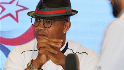 الحاج ضيوف يحضر مباراة مالى وكوت ديفوار بالسويس