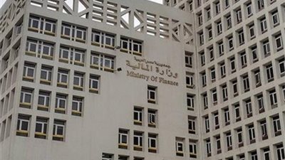 “المالية”: استقطاع اشتراك التأمين الصحي الشامل من أجور المواطنين