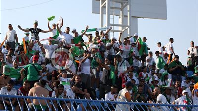 اللجنة المنظمة ترحب بالجماهير الجزائرية في ستاد القاهرة لأول مرة