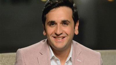 مصطفى خاطر يصف حال الشعب المصري عقب تأهل منتخب الجزائر بفيديو لمحمد هنيدي (فيديو)