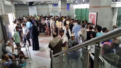 الحكومة تبدأ بصرف مرتب شهر يوليو بالزيادات الجديدة