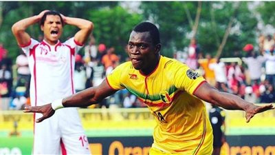 أليو ديانج في القاهرة وينتظم في تدريبات الأهلي اليوم