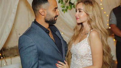 أحمد فهمي يكشف للمرة الأولى عن موعد زفافه من هنا الزاهد (فيديو)