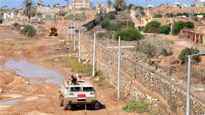 مصدر مسئول يكشف تفاصيل قرار رئيس الوزراء بحظر التجوال في بعض المناطق بسيناء