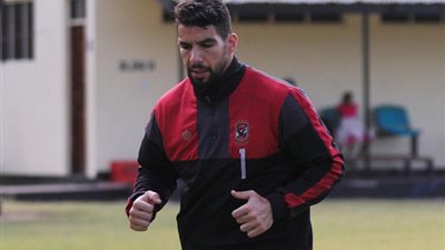 “الأهلي” يكشف سبب غياب الشيخ عن تدريبات الفريق ويحدد موعد عودة إكرامي