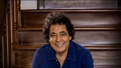 محمد منير يتصدر تريند يوتيوب بـ مهموم (فيديو)