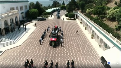 جنازة وطنية للرئيس السبسي بعد خروجه من المستشفى العسكري (بث مباشر)