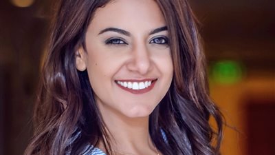 ياسمين علي تكشف كيفية دخولها عالم الفن في برنامج “عين” على الحياة