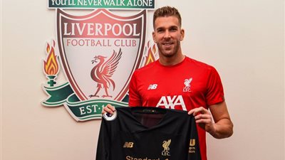 حارس ليفربول الجديد: جئت للمنافسة والفوز بكل الألقاب