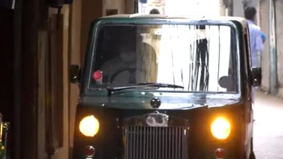 لأول مرة في باكستان.. سيارة مصنوعة يدوياً بالكامل (فيديو)
