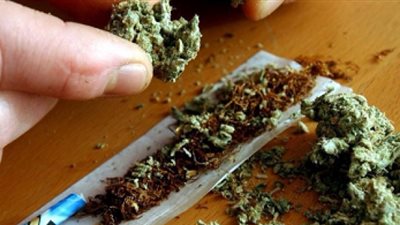 مساعد وزير الداخلية الأسبق: الاستروكس دخل مصر كبديل عن الحشيش بعد ارتفاع أسعاره (فيديو)