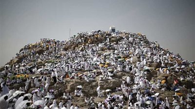 تعرف على فضل صيام يوم عرفة والأدعية المستحبة على جبل عرفات