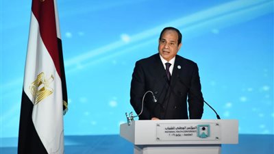 السيسي: الشباب المصري سر قوة وحيوية أمتنا العظيمة
