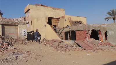 “الزراعة” تتصدى للبناء على الأراضي الزراعية في 3 محافظات خلال العيد (فيديو)