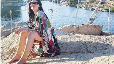 بإطلالة مثيرة.. دارين حداد تستعيد ذكريات زيارتها لمحافظة أسوان (صور)