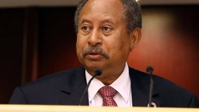 عاجل.. عبد الله حمدوك يؤدي اليمين الدستورية رئيسًا لوزراء السودان