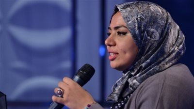 قالولي هاتي ولي أمرك.. الشاعرة نور عبدالله تكشف عن أول كتاباتها الغنائية