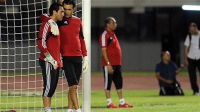 أمير عبد الحميد يكشف كواليس هروب الحضري من الأهلي