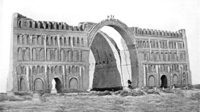 منها انكسار إيوان كسرى وإخماد نيران فارس.. معجزات ميلاد الحبيب