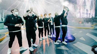 بجائزة 18.2 مليون دولار.. فريق روسي يفوز ببطولة الرياضات الإلكترونية