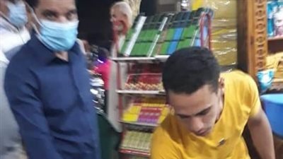 احترازًا من كورونا.. حملة مُفاجئة بالفيوم لمتابعة غلق الورش والمحال التجارية في المواعيد المحددة |صور