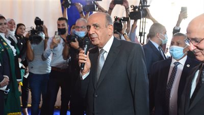 رئيس مجلس الدولة للقاضيات الجدد: منورين وستشعرين بذاتك من أول يوم