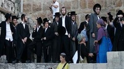 عض الأصابع في صفقة الأسرى.. وقصة الصلاة الصامتة للمستوطنين في القدس