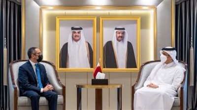 وزير الخارجية القطري يستقبل السفير المصري الجديد إلى الدوحة | فيديو