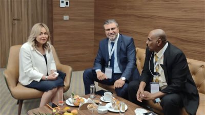 رئيس اتحاد الإذاعات الإسلامية يلتقي نظيره بالتليفزيون التونسي ووزير الإعلام الفلسطيني 