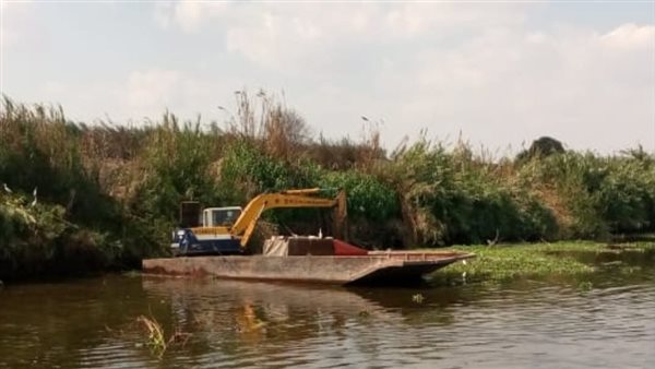 إزالة تعديات بالبحيرة