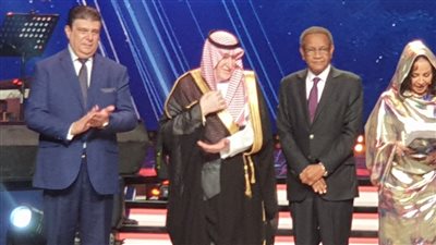 حسين زين يشارك بالمهرجان العربي للإذاعة والتليفزيون في تونس