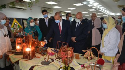 محافظ القليوبية ورئيس جامعة بنها يشهدان احتفالية تكريم طلاب المرحلة الثالثة من مبادرة صنايعية مصر │ صور