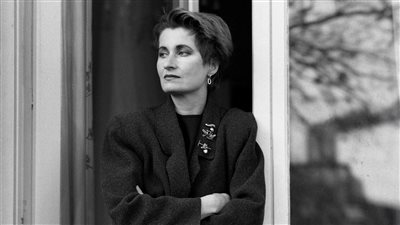 إلفريدي يلينيك.. عانت من الأزمات النفسية والرهاب الاجتماعي وفازت بـ نوبل