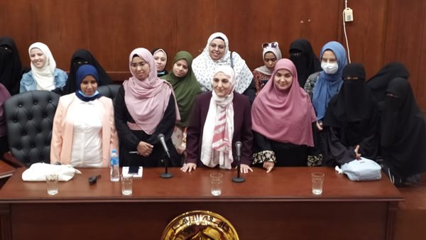 كلية الدراسات الإسلامية