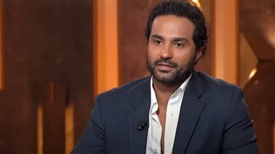 كريم فهمي يرد على ادعاءات سرقة لحن الغزالة رايقة: ملهاش علاقة يا مريض