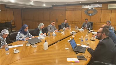 الضرائب تجتمع بالغرف التجارية لتذليل عقبات التسجيل الضريبي 