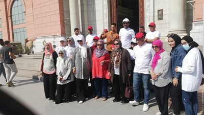 الآثار تنظم رحلة إلى القاهرة والفيوم للفائزين بالمسابقة السياحية بشمال سيناء | صور