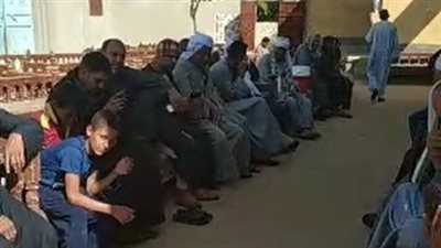 أحد أقارب سائق الميكروباص المتوفى بحادث الأوسطي: عنده 10 أولاد بيصرف عليهم