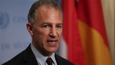 السفير الأمريكي بالقاهرة: خلال الأسابيع المقبلة ستصل 1.4 مليون جرعة من لقاح فايزر