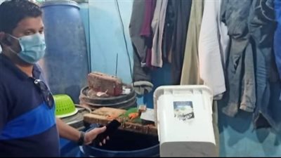 التموين يضبط مصنع مخلل دون ترخيص ومخالف للاشتراطات الصحية في الفيوم |صور