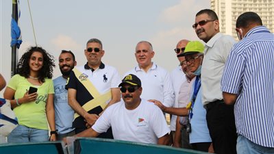  وزير الموارد المائية يعطي إشارة البدء لفعاليات كأس الشهيد زكريا كمال للمراكب الشراعية