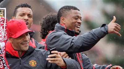 أسطورة مانشستر يونايتد يكشف تفاصيل تعرضه لـ الاعتداء الجنسي