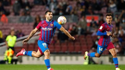 أجويرو يعلق على أخبار اعتزاله: سأنتظر 90 يوما.. ولا أنظر للشائعات