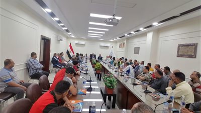 نقابة الغزل والنسيج: نرفض لائحة قطاع الأعمال.. وسنتصدى لمحاولات الانتقاص من حقوق العمال