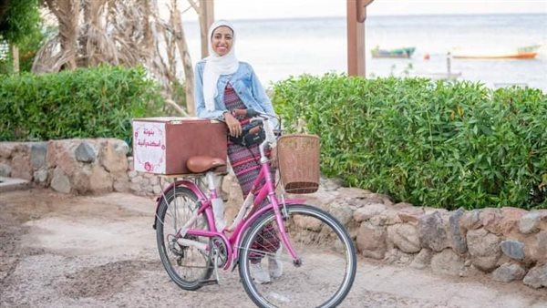 رانيا بالدراجة