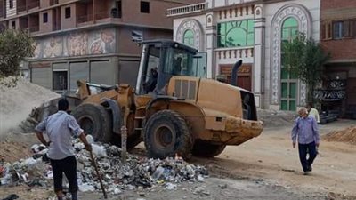 رفع 1520 طن مخلفات بشوارع حي شرق شبرا الخيمة 