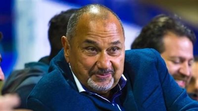 سباح مصري عبر بحر المانش بيد واحدة: الإعاقة الحقيقة في العقول وليست بالجسد