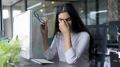 أسباب الصداع النصفي الأيمن وعلاجه بـ 8 خطوات منزلية